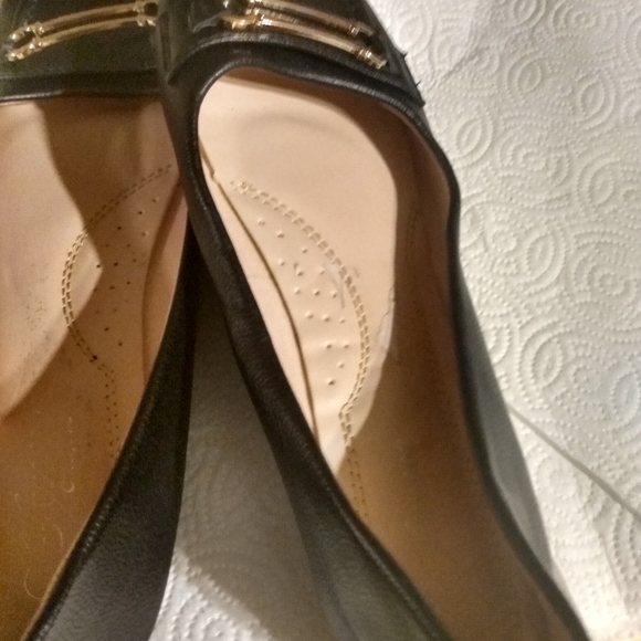 Flats - Picture 5 of 7